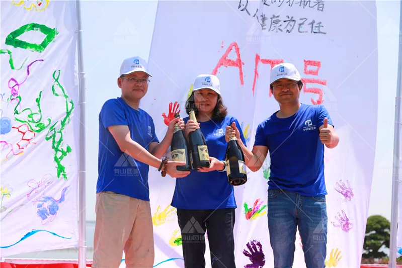 党建带团建：百年传统与时代新章